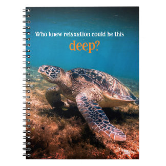 Cuaderno Tortuga marina relajante bajo el agua