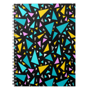 Cuaderno Triángulos colores azul amarillo sobre fondo negro