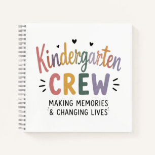 Cuaderno Tripulación de jardín de infancia haciendo recuerd
