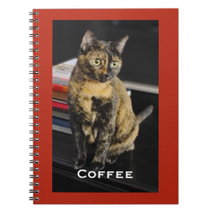Cuaderno Tu foto de mascota, nombre, fondo rojo, espiral