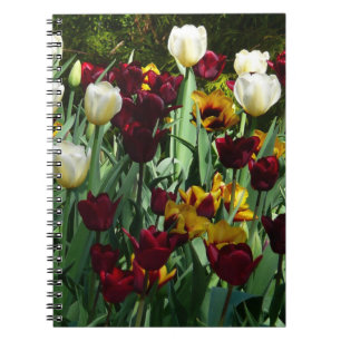 Cuaderno Tulipanes coloridos de color marrón y amarillo