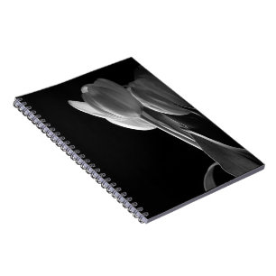 Cuaderno Tulipanes negros y blancos