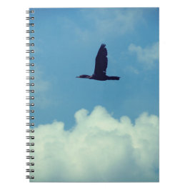 Cuaderno Un cormorán en vuelo