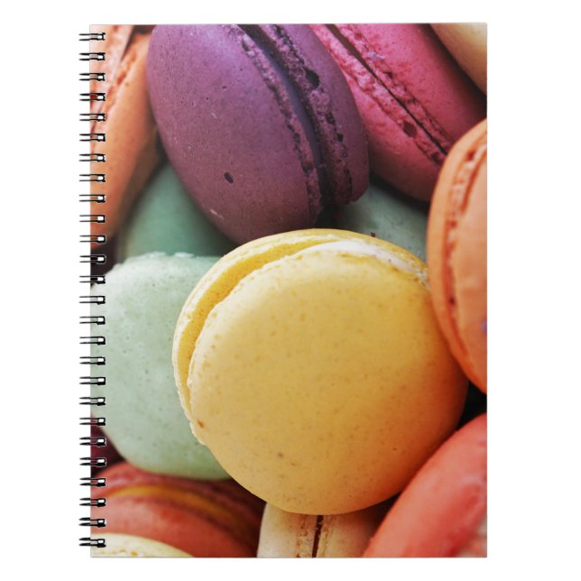 Cuaderno Un delicioso postre colorido francés Macaron (Frente)