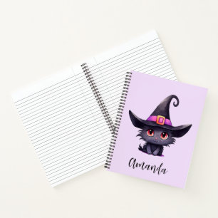 Cuaderno Un gato negro lindo vistiendo al Gorra de una bruj