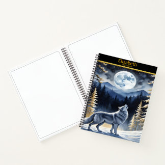 Cuaderno Un lobo aullaba bajo una luna llena en un bosque n