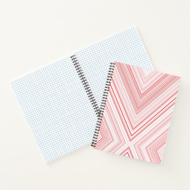 Cuaderno Un patrón simétrico con moti rojos y rosados (Interior)