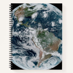 Cuaderno Una Cadena Perdida De Ciclones Tropicales