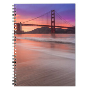 Cuaderno Una captura de puente Golden Gate de San Francisco
