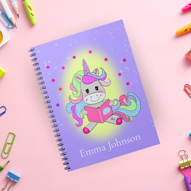 Cuaderno Unicornio Brillante con Purpurina Leyendo su Libro (Subido por el creador)