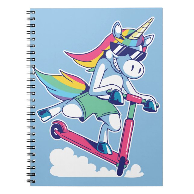 Cuaderno Unicornio en un Scooter (Frente)