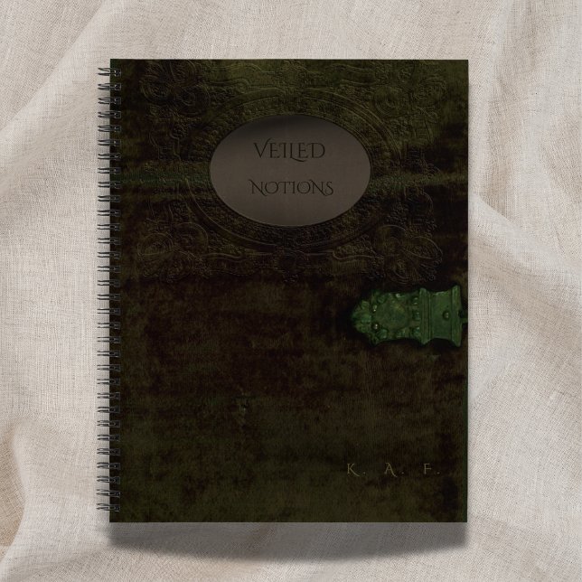 Cuaderno Veiled Notions: Dark Academia Moss Velvet Journal (Subido por el creador)