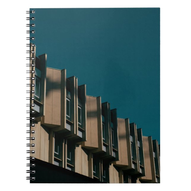 CUADERNO VENTANA DE MADERA MARRÓN ABIERTA (Frente)
