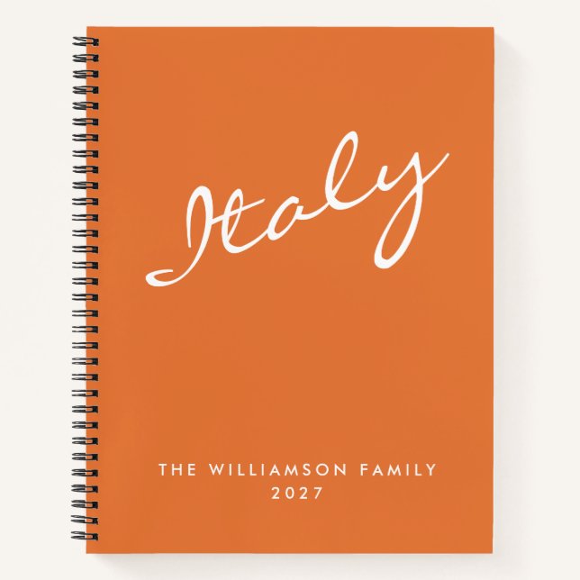 Cuaderno Viajes personalizados con guión Naranja minimalist (Anverso)