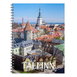 Cuaderno Vista aérea del centro de Tallín en Estonia