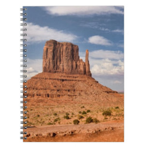 Cuaderno Vista de las manoplas, valle del monumento