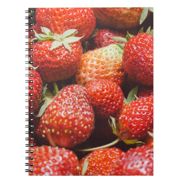 Cuaderno Vista de primer plano de fresa fresca de verano co (Frente)