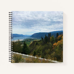 Cuaderno Vista del río Columbia, desfiladero del río Columb