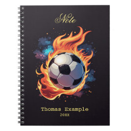 Cuaderno Volando una pelota de fútbol con llamas.