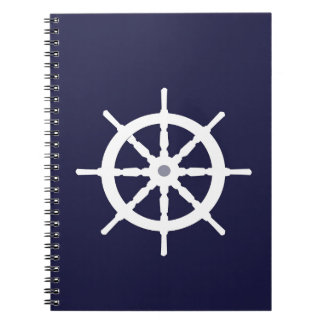 Cuaderno Volante en fondo de los azules marinos