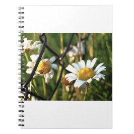 Cuaderno Vrede achter het hek. In bloemen illustratief.