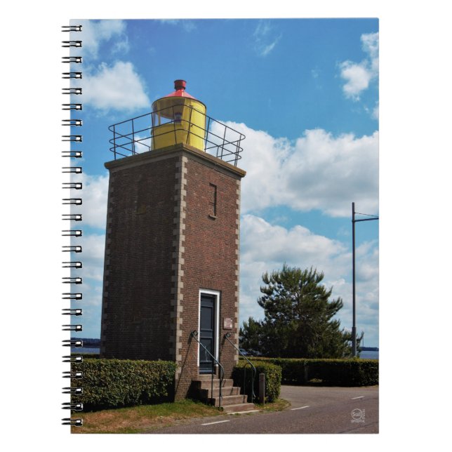Cuaderno Vuurtoren voor scheepvaart in Willemstad Nederland (Frente)