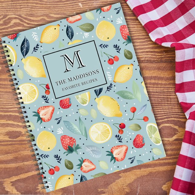 Cuaderno Watercolor Fruits Pattern Family Monogram Recipes (Subido por el creador)