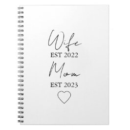 Cuaderno Wife & Mom Est. – Minimalist Valentine Gift