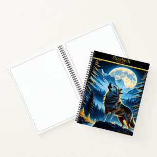 Cuaderno Wolf aulló en la luna llena en las montañas