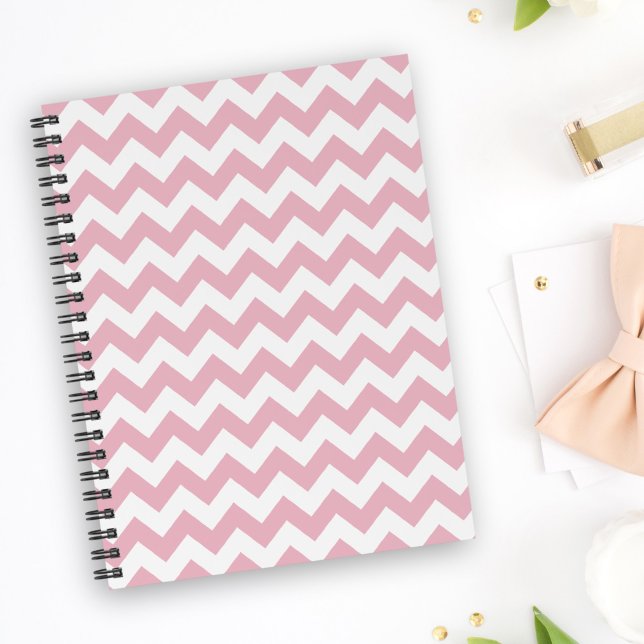 Cuaderno Zigzag rosa, Chevron rosado, patrón geométrico (Subido por el creador)
