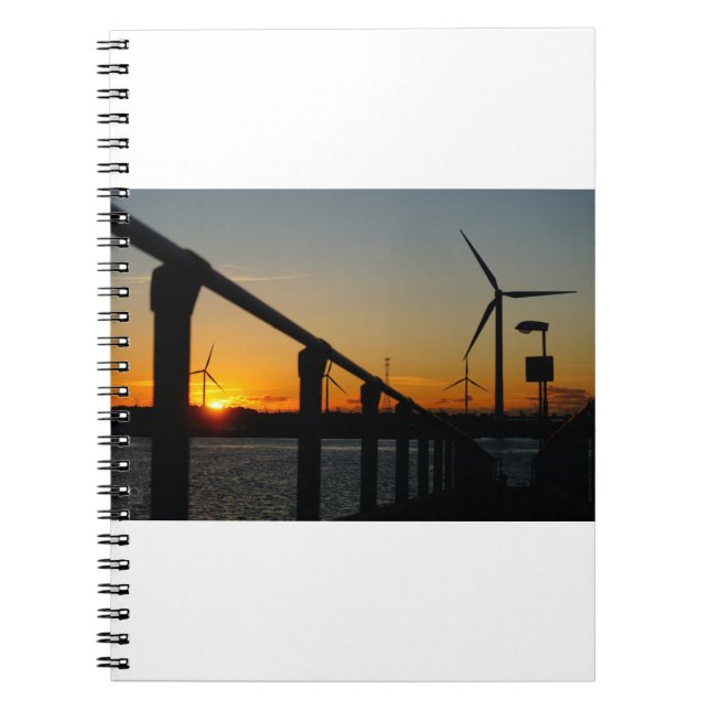 Cuaderno Zonsondergang met windmolen aan waterkant. (Frente)