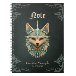 Cuaderno Zorro místico con ojos rojos penetrantes.