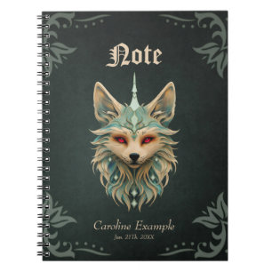 Cuaderno Zorro místico con ojos rojos penetrantes.
