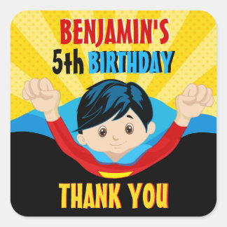 Cuadrada cumpleaños de superhéroes gracias pegatina
