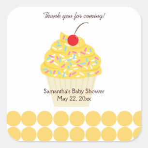 Cuadrada Pegatina del Favor de YUMMY CUPCAKE (Amarillo)