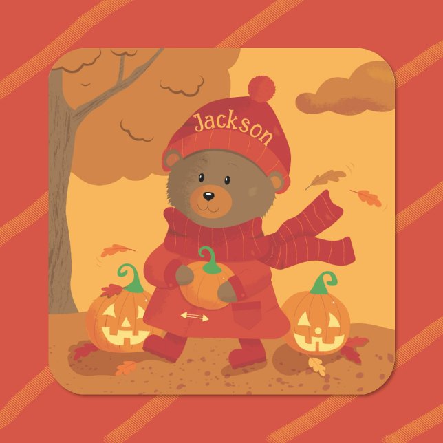 Cuadrada Pegatina del Oso Marrón Otoño (Cute brown bear with pumpkin kid autumn sticker .)