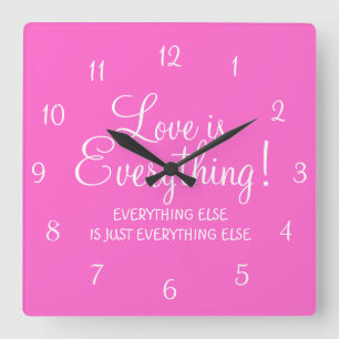 Cuadrado El amor es todo el reloj rosa de pared