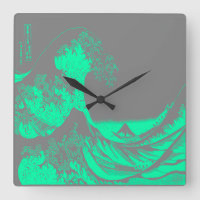 El gran reloj verde y gris de la ola del mar