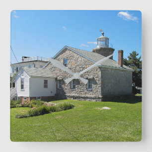 Cuadrado Faro del puerto de Stonington, Reloj de Connecticu