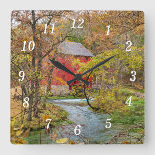 Cuadrado Otoño En El Reloj Del Muro De Alley Mill