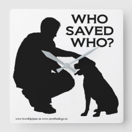 Cuadrado Reloj con letra impresa, quién guardó quién