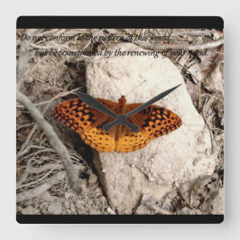 Cuadrado Reloj de inspiración de mariposa