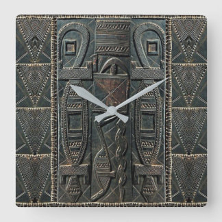 Cuadrado Reloj de tallado africano