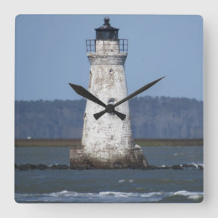 Cuadrado reloj del faro de gallos