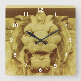 Cuadrado Reloj - León arquitectónico