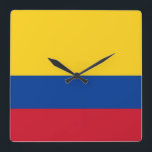 Cuadrado Reloj mural con bandera de Colombia<br><div class="desc">Impresionante reloj patriótico con bandera de Colombia. Este producto es su personalizable.</div>