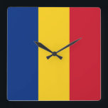Cuadrado Reloj mural con bandera de Rumania<br><div class="desc">Impresionante reloj patriótico con bandera de Rumania. Este producto es su personalizable.</div>