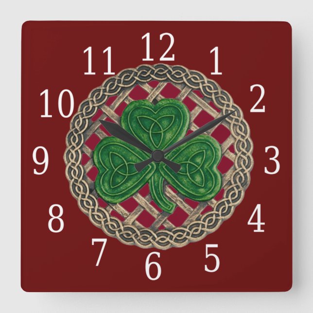 Cuadrado Shamrock Rojo Y Reloj Celtic Knots (Anverso)