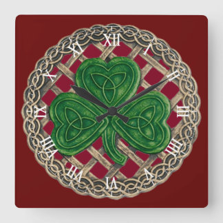 Cuadrado Shamrock y nudos celtas romanos reloj