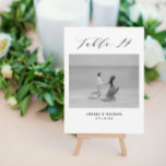 Cuadro de Boda minimalista 14 Número y tarjeta de<br><div class="desc">Una forma diferente de mostrar los números de la tabla boda. Diseñado para coincidir con la colección "Boda Essentials - Classic". Esta plantilla incluye 1 imagen que podría ser cuando usted era niño o como pareja, tabla 14 in. tipografía clásica elegante, nombres de pareja y fecha boda. Obtener tablas 1...</div>